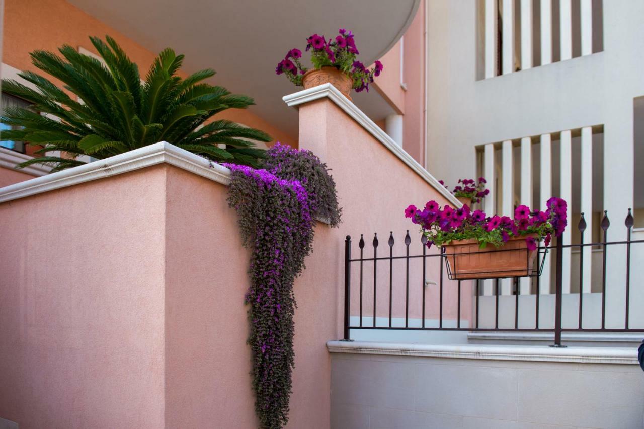 بولينيانو آ ماري La Casetta Di Chiara B&B المظهر الخارجي الصورة